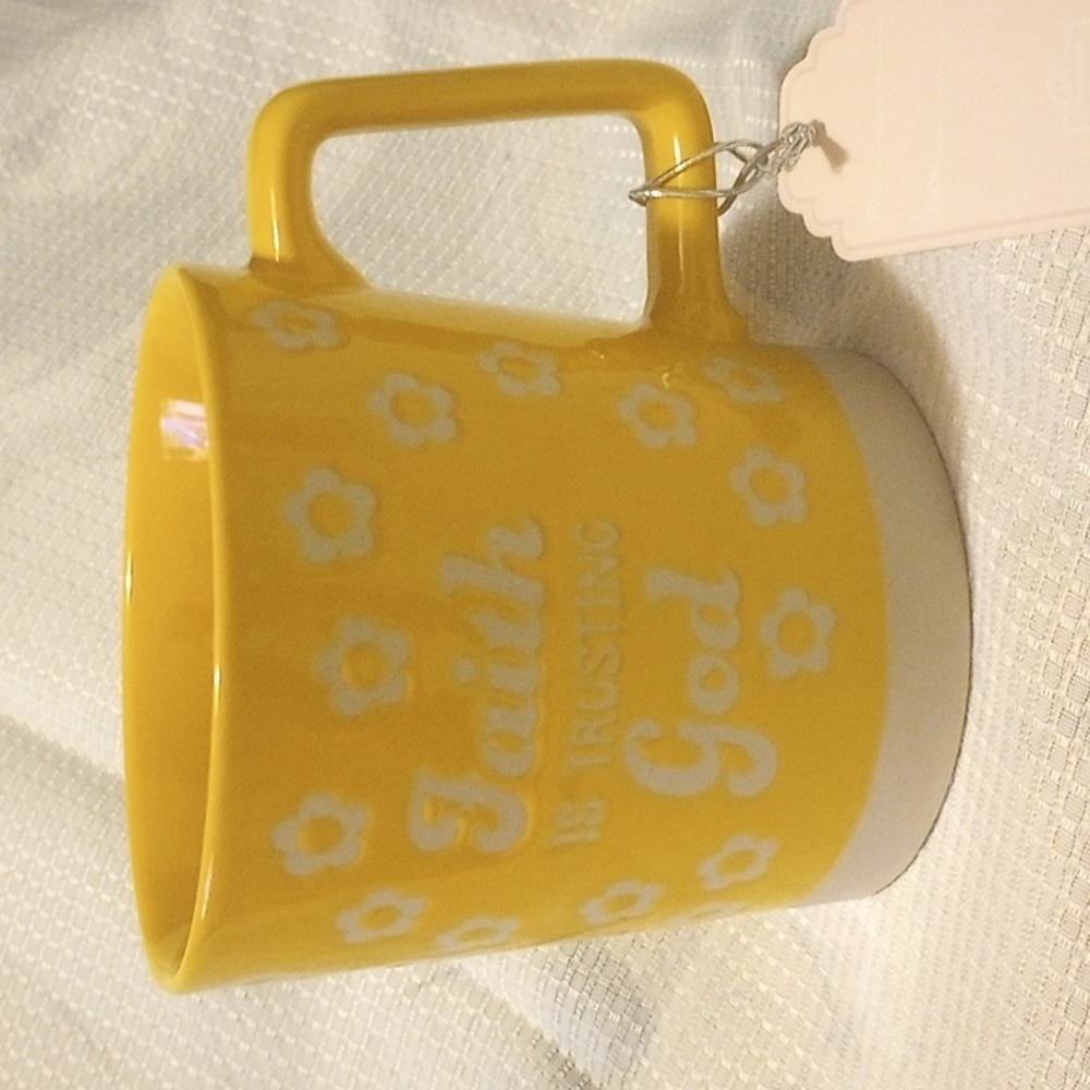 Faith Is trusting God Slant 20 oz mug with wax resistant details